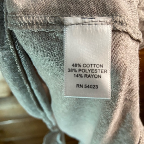 Banana Republic Light Gray Tank Top - Picture 4 of 7